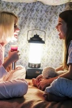 Yaşanamamış Bir Çocukluk ve Bir Kutu Karışık Çerez